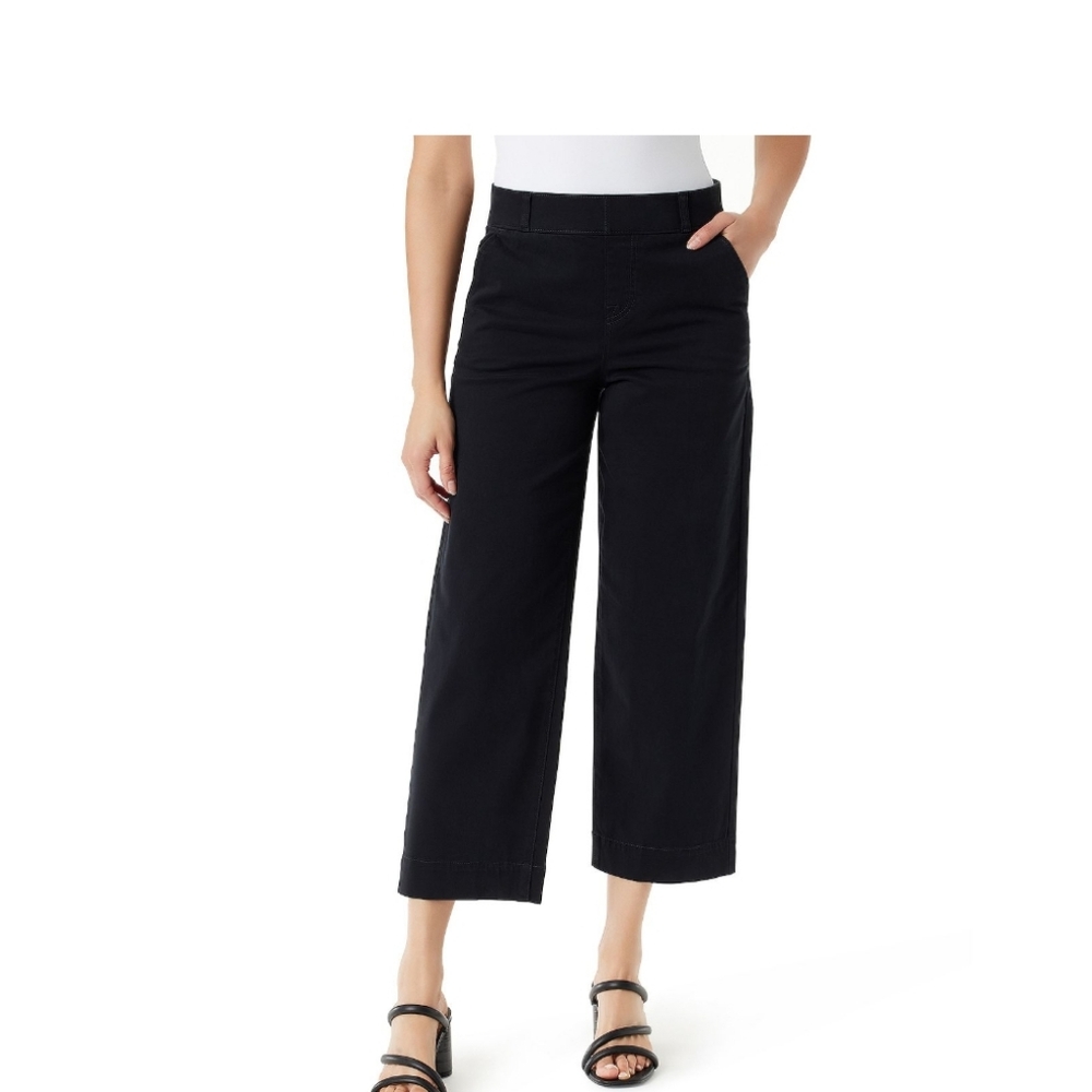 Navy Cropped Pants